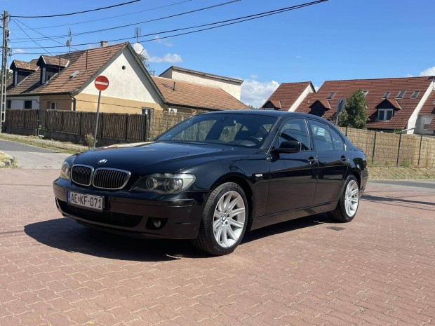 BMW 7-Es Sorozat 730d (Automata)