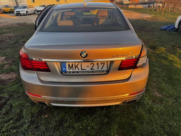 BMW 7-Es Sorozat 7 L Activehybrid (Automata)