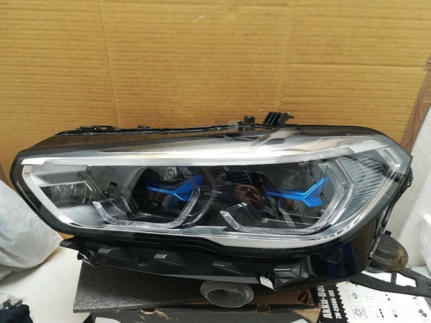 BMW 7 G11-G12 fényszóró bal 2015 -