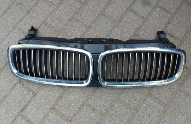 BMW 7-es, E65, E66 hűtőrács keret, hűtőrács, vese 51137037727 chrom