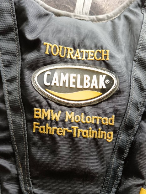 BMW Camelbak vztartlyos htizsk