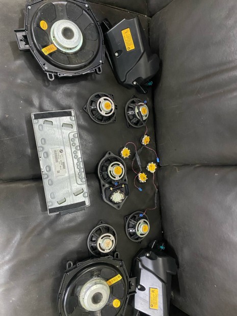BMW D&M 16 hangsz�r� hifi szett 