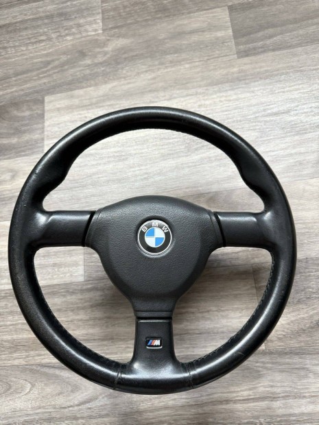 BMW E30 M3 M-Technik 2 (MT2) kormánykerék