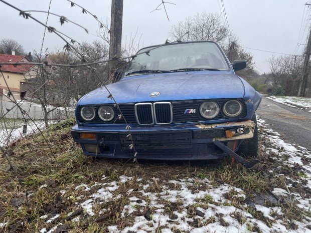 BMW E30 alkatrszek