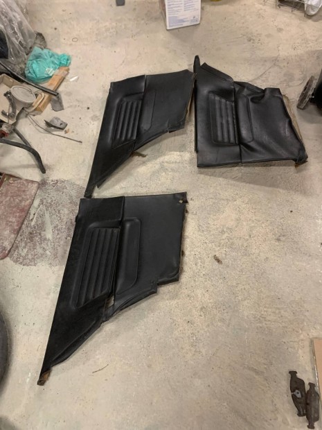 BMW E30 coupe oldalkrpit