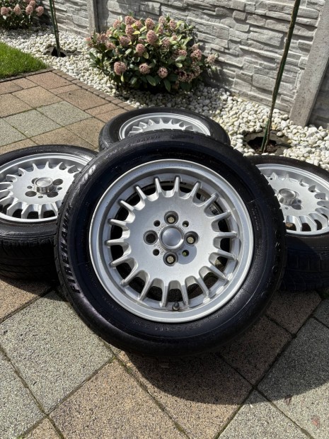 BMW E30 felni 4x100 14"Suzuki Opel Volkswagen Mazda