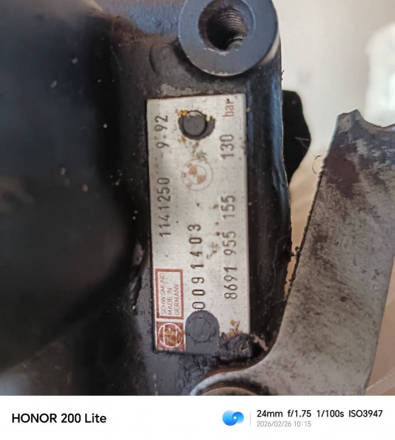 BMW E32 E34 szerv�pumpa