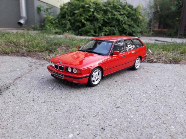 BMW E34 M5 Touring 1:18 1/18 Ottomobile