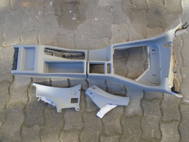 BMW E34 kzpkonzol, kzifkbox (vilgos szrke)