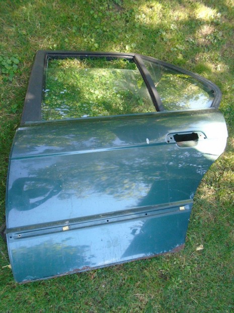 BMW E34 sedan bal hts ajt elad