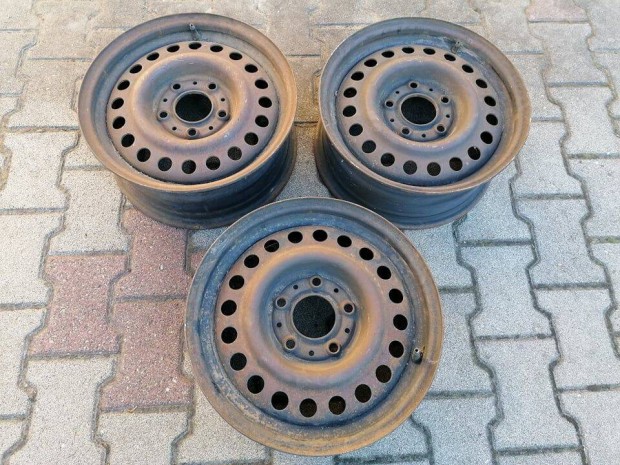 BMW E36 15 colos lemezfelni