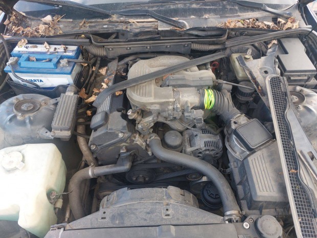 BMW E36 1.8 koplett motor 184E2