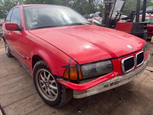 BMW E36 Compact 316i (1997)164E2 Alkatrészek #M2648