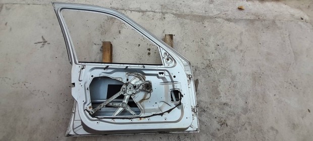 BMW E36 bal els ajt