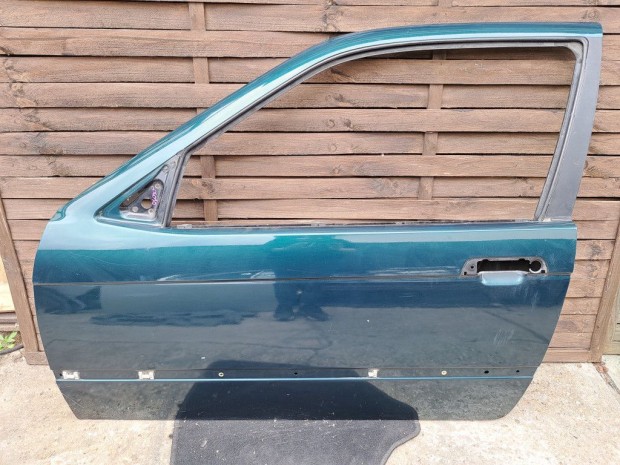 BMW E36 compact zld bal els ajt