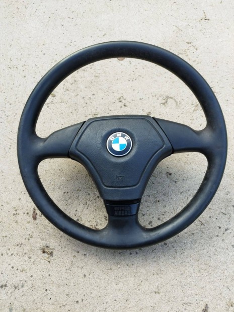 BMW E36 kormnykerk