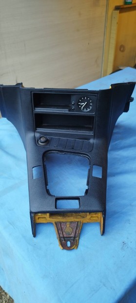 BMW E36 kzpkonzol