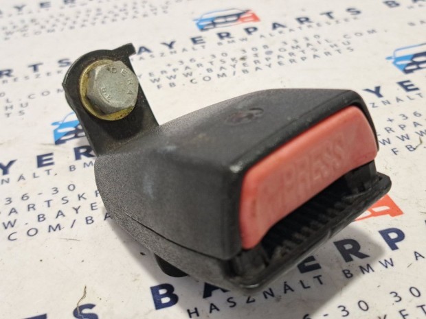BMW E36 sedan bal hátsó biztonsági öv csat övcsat