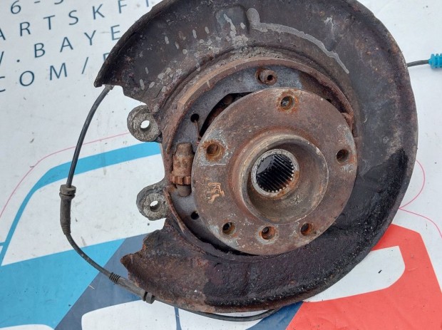 BMW E39 520i 523i 528i jobb hátsó TOURING csonkállvány tengelycsonk k