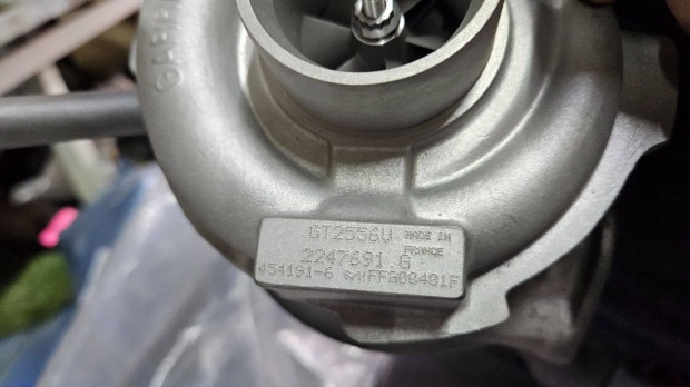 BMW E39 E38 M57 30D turbó - GT2556V