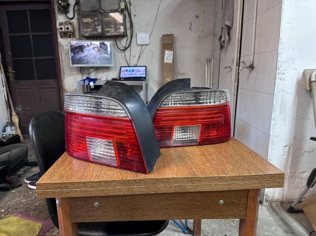 BMW E39 Hátsó lámpa LCI Depo - Akció