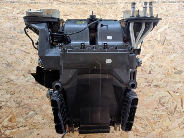 BMW E39 (1995-2004) F�t�s Box