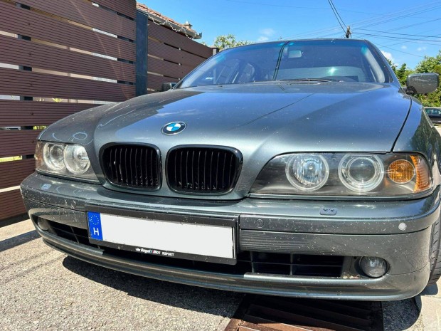 BMW E39 (5-s BMW) dszrcs / vese / htrcs lakk fekete