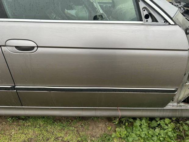 BMW E39 gy�ri jobb els� ajt� Aspensilber