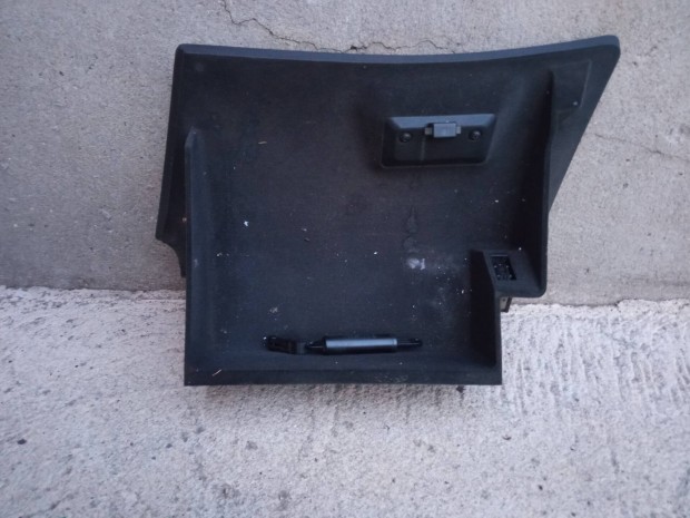 BMW E39 kesztyű tartó