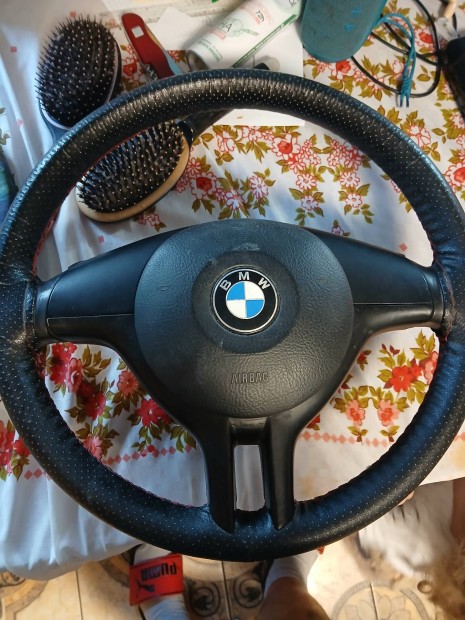 BMW E39 kormny