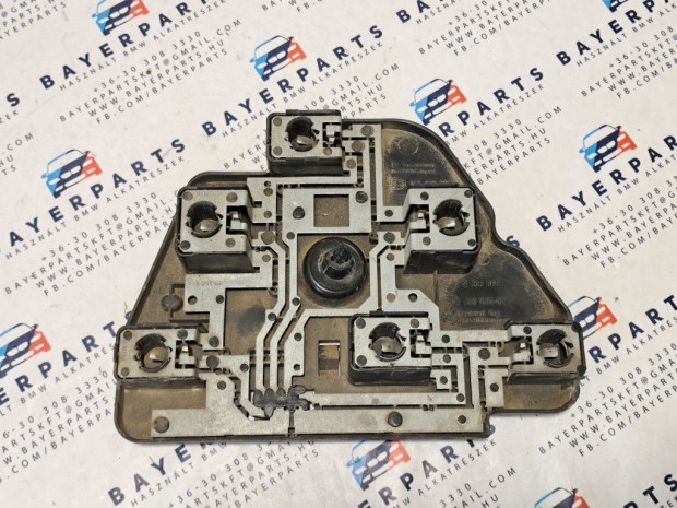 BMW E39 sedan bal h�ts� l�mpa foglalat