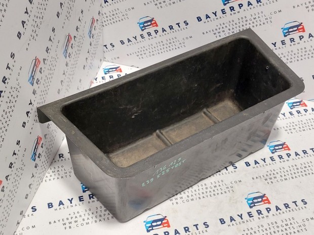 BMW E39 sedan csomagt�r csomagtart� t�rol� rekesz doboz t�lca