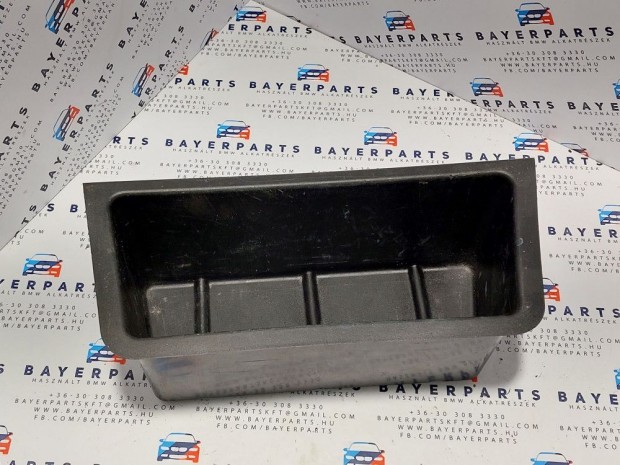 BMW E39 sedan csomagt�r csomagtart� t�rol� rekesz doboz t�lca