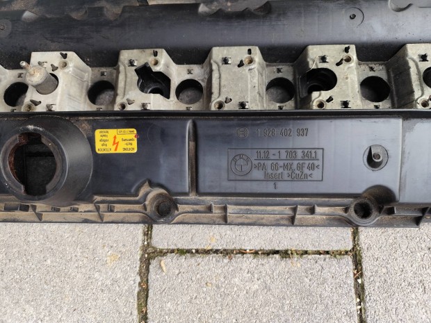 BMW E39 szelepfedl