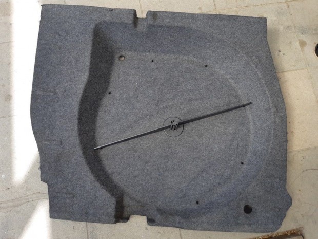 BMW E39 touring gy�ri csomagt�r csomagtart� t�rol� t�lca k�rpit