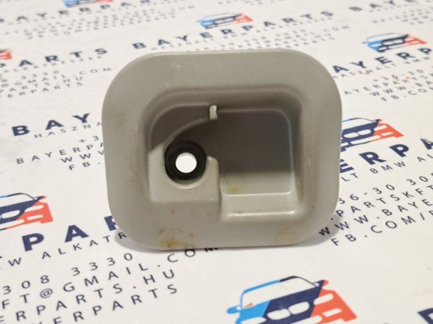 BMW E39 touring szrke kalaptart kutyahl jobb rol kamp akaszt r