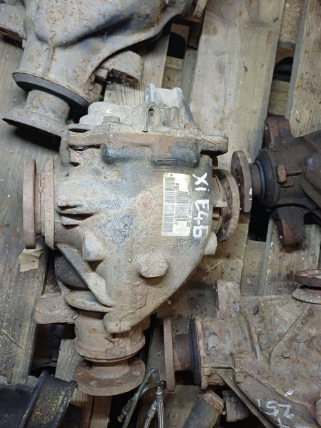 BMW E46 25i 6 hengeres 3.23 átételu difi