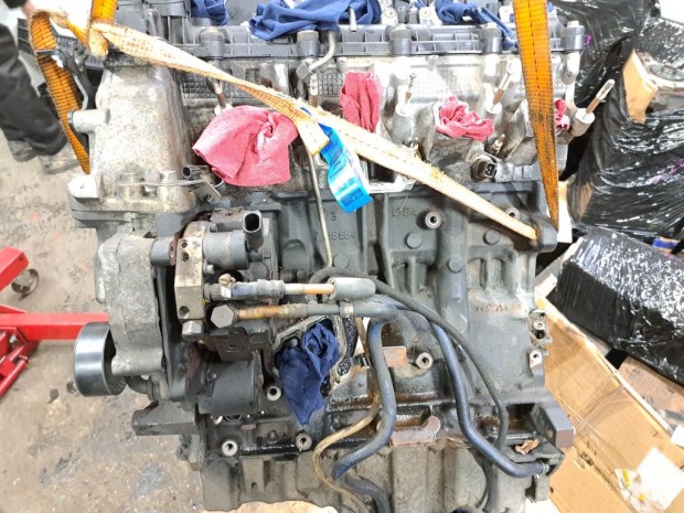 BMW E46 318d 318td 204D4 M47TUD20 M47 115le diesel motor csupaszon