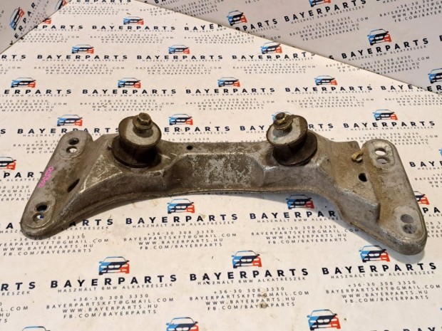 BMW E46 320d manuál 6 váltó tartó váltótartó bak konzol
