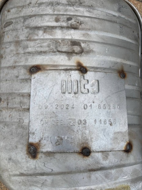 BMW E46 330i kipufog�dob