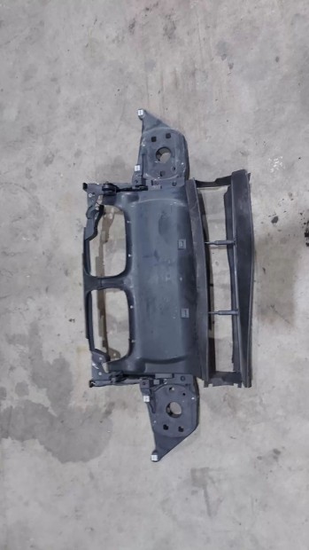 BMW E46 98 Els� homlokfal z�rh�d merev�t� l�gbe�ml� m�anyag panel 0143