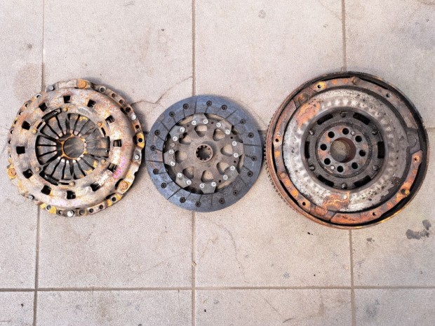 BMW E46 E36 Z3 316 318 M43 kettőstömegű lendkerék kuplung szett
