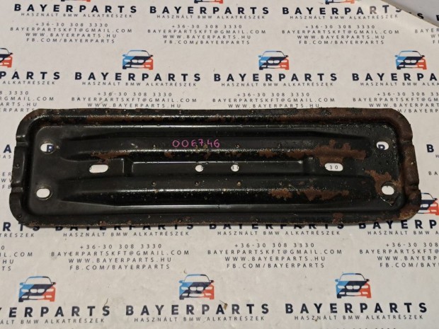 BMW E46 E87 E90 E91 E92 E93 E84 E83 X1 X3 kipufogó tartó konzol tartó