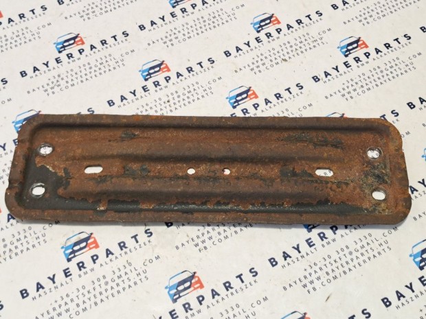 BMW E46 E87 E90 E91 E92 E93 E84 E83 X1 X3 kipufogó tartó konzol tartó