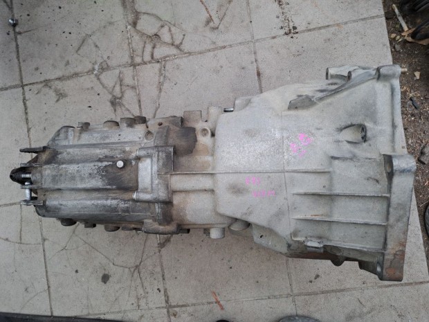 BMW E46 E90 E91 320d E87 118d 120d E60 320d 6 sebessges diesel vlt