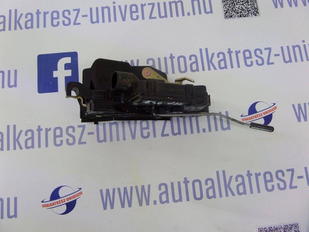 BMW E46 Jobb hátsó ajtózár, centrálzár, bontott