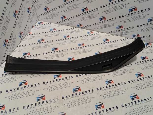 BMW E46 bal hátsó fekete küszöbbelépő küszöb belépő takaró