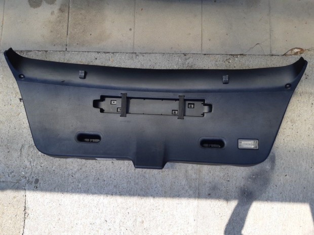 BMW E46 compact csomagt�r ajt� bor�t�s k�rpit