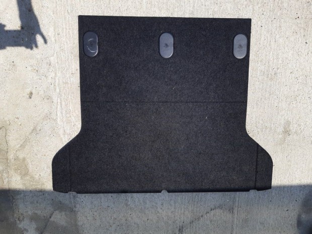 BMW E46 compact csomagt�r als� bor�t�s k�rpit