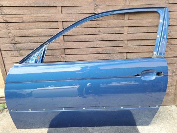 BMW E46 compact kék topasblau bal ajtó üresen